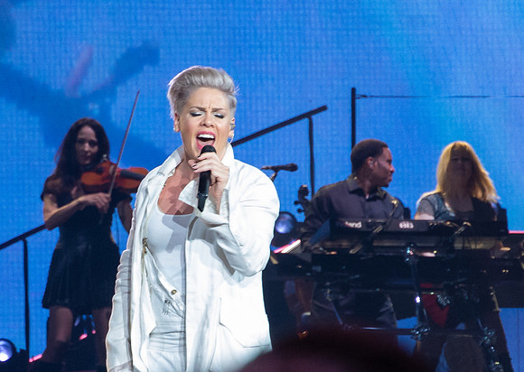 Pink Concert_3-12-2019_295842