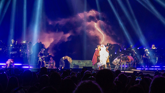 Pink Concert_3-12-2019_295824