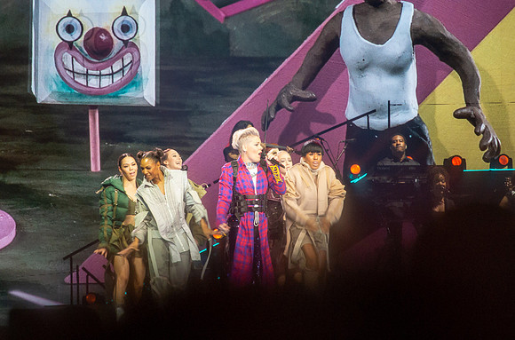 Pink Concert_3-12-2019_295748