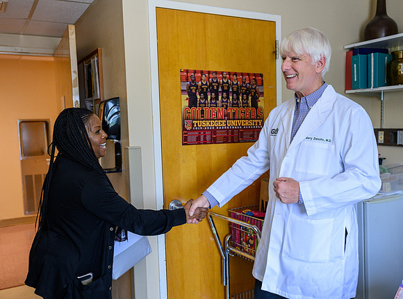 Dr Barry Zisholtz_20240507_408659